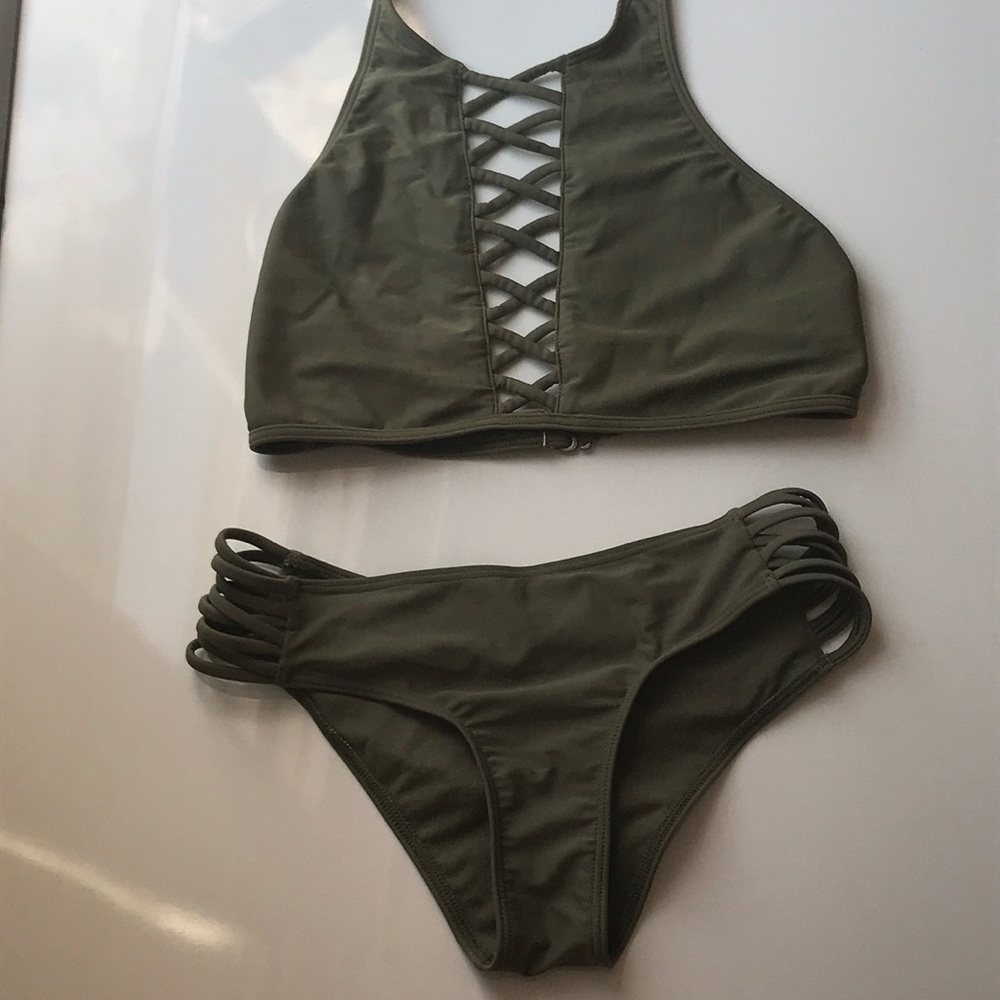 Green Bikini